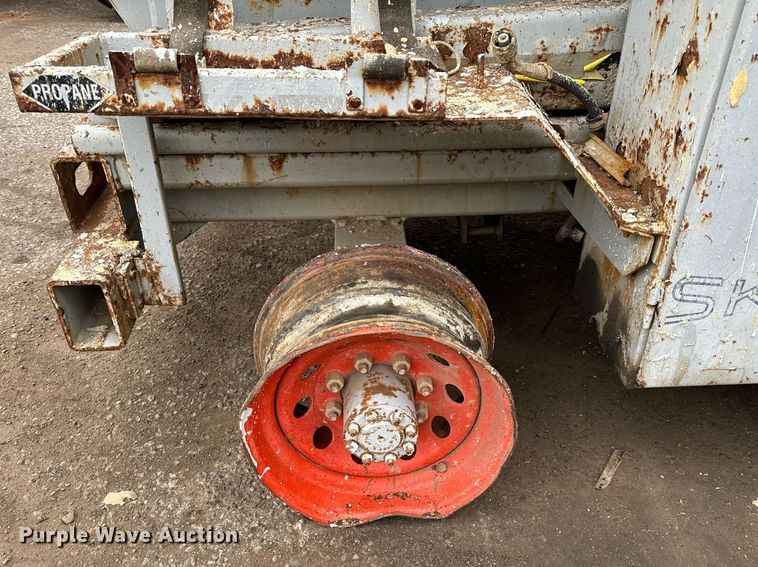 image for item DV9855 Skyjack  SJ8841  scissor lift