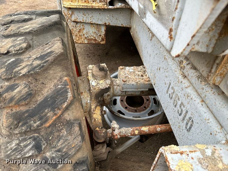 image for item DV9855 Skyjack  SJ8841  scissor lift