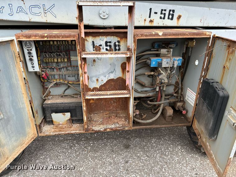 image for item DV9856 Skyjack SJ8841 scissor lift