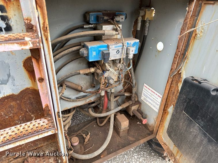 image for item DV9856 Skyjack SJ8841 scissor lift