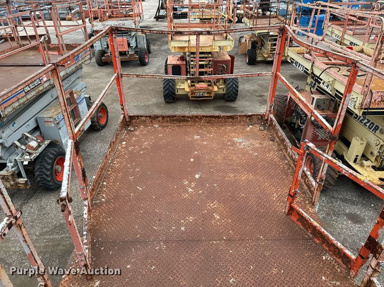 image for item DV9857 Skyjack SJ8841 scissor lift