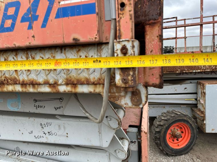 image for item DV9858 Skyjack  SJ8841A scissor lift