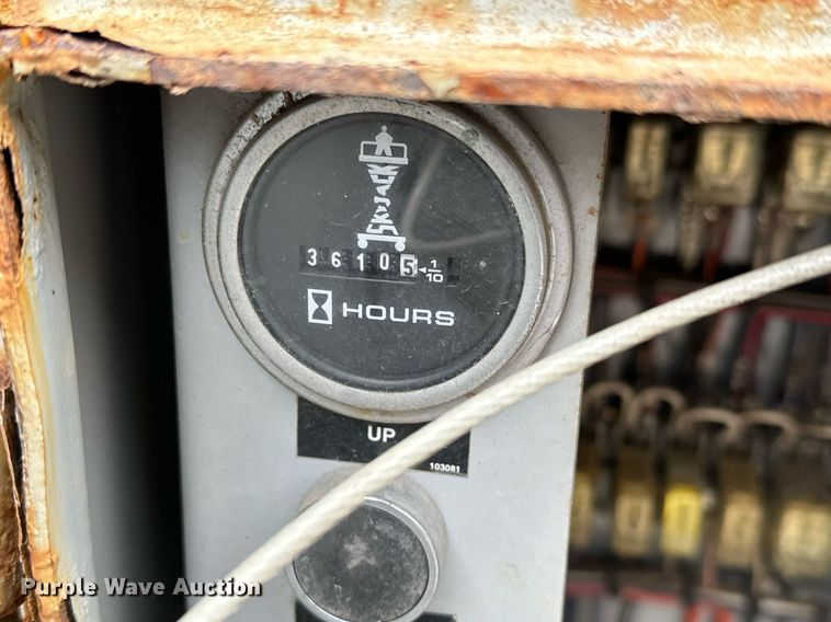 image for item DV9858 Skyjack  SJ8841A scissor lift