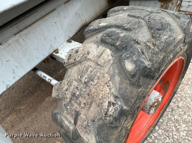 image for item DV9858 Skyjack  SJ8841A scissor lift