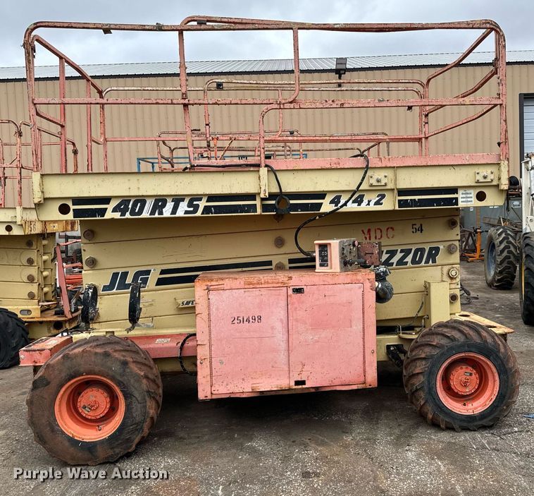 image for item DV9860 JLG 40RTS scissor lift