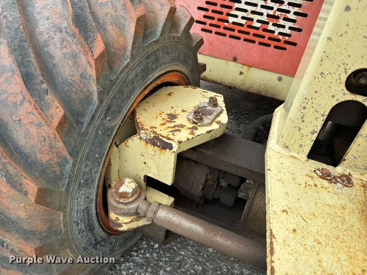 image for item DV9860 JLG 40RTS scissor lift