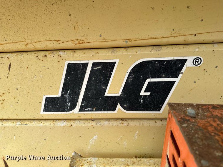 image for item DV9861 JLG 40RTS scissor lift