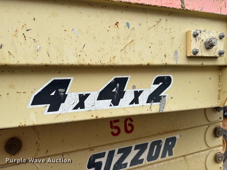 image for item DV9861 JLG 40RTS scissor lift