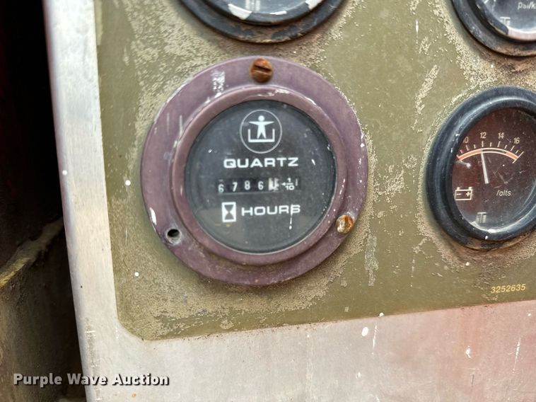 image for item DV9862 2000 JLG 40RTS scissor lift