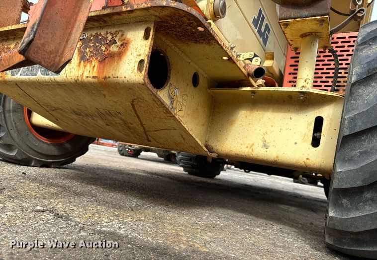 image for item DV9862 2000 JLG 40RTS scissor lift