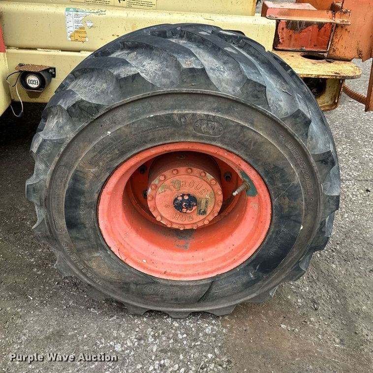 image for item DV9862 2000 JLG 40RTS scissor lift