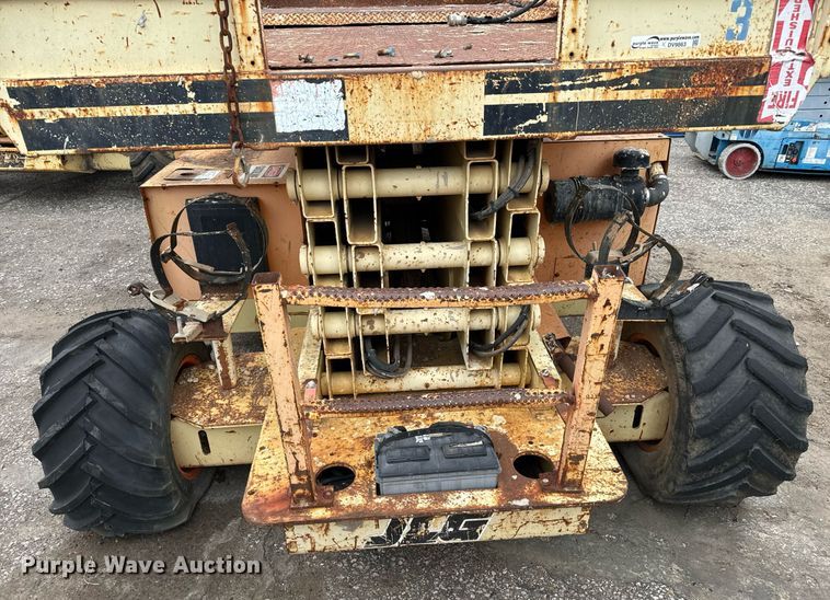 image for item DV9863 1996 JLG 33RTS scissor lift
