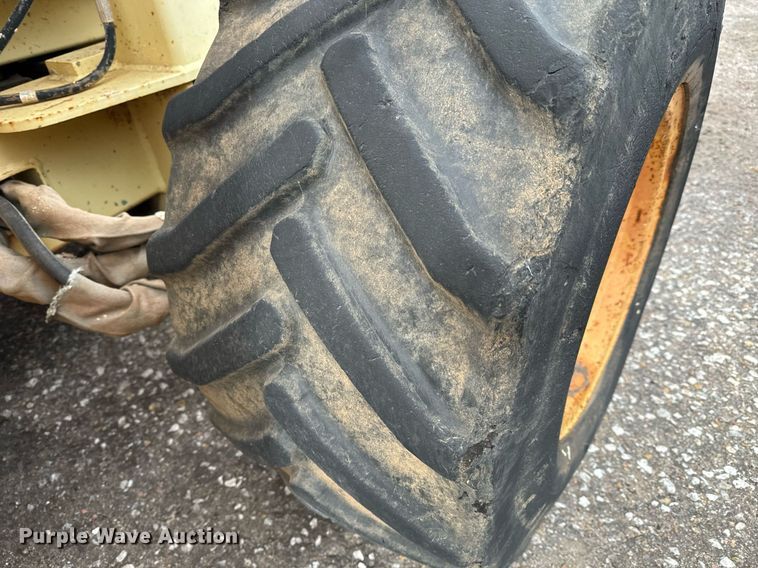 image for item DV9863 1996 JLG 33RTS scissor lift