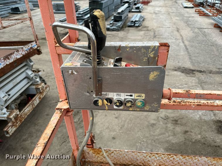 image for item DV9864 Skyjack SJ8841 scissor lift