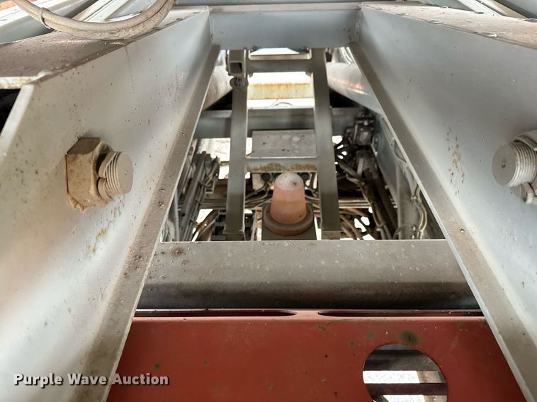 image for item DV9864 Skyjack SJ8841 scissor lift