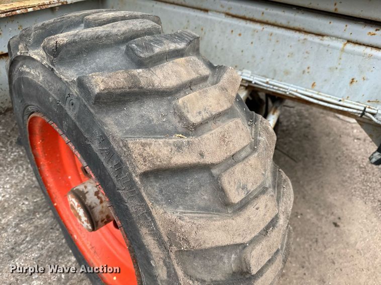 image for item DV9864 Skyjack SJ8841 scissor lift