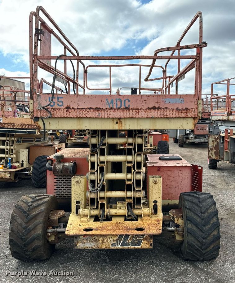 image for item DV9865 2001 JLG 40RTS scissor lift