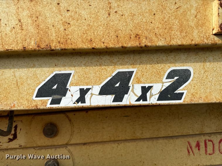 image for item DV9865 2001 JLG 40RTS scissor lift