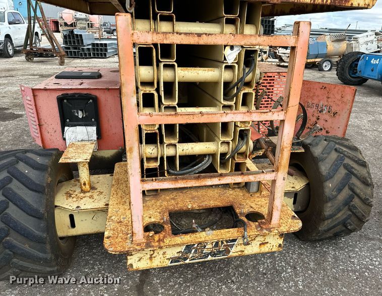 image for item DV9865 2001 JLG 40RTS scissor lift