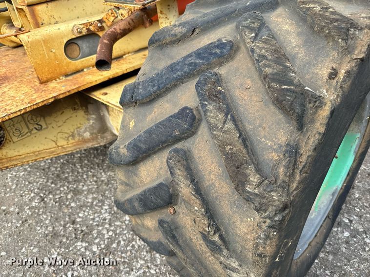 image for item DV9865 2001 JLG 40RTS scissor lift