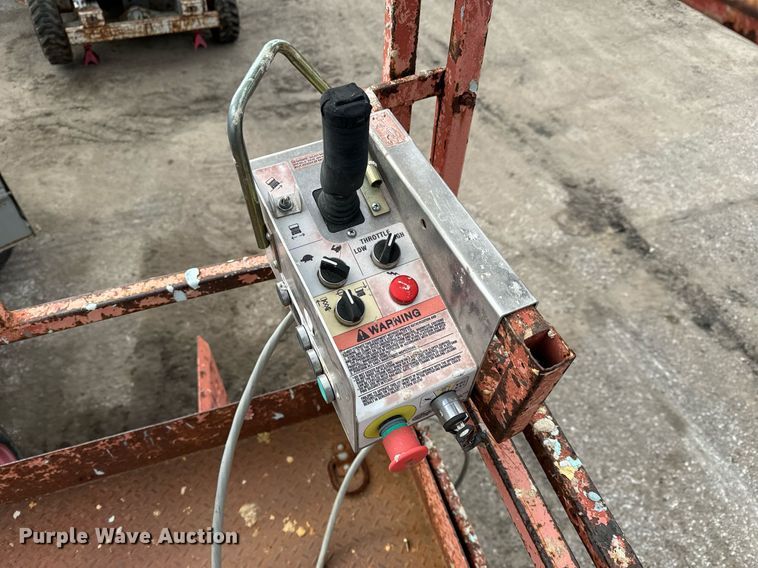 image for item DV9866 1997 Skyjack SJ8841 scissor lift