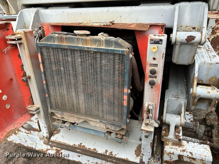 image for item DV9866 1997 Skyjack SJ8841 scissor lift