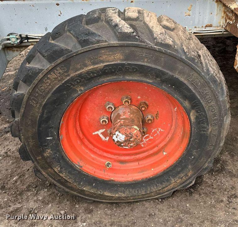 image for item DV9866 1997 Skyjack SJ8841 scissor lift