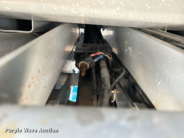 image for item DV9868 Genie GS-3246 scissor lift