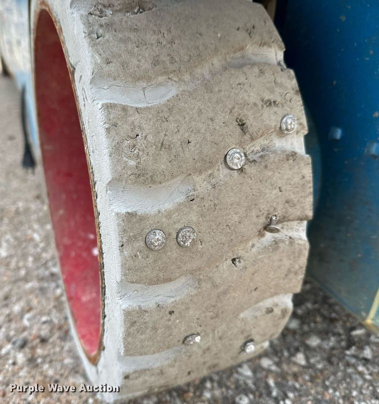 image for item DV9868 Genie GS-3246 scissor lift