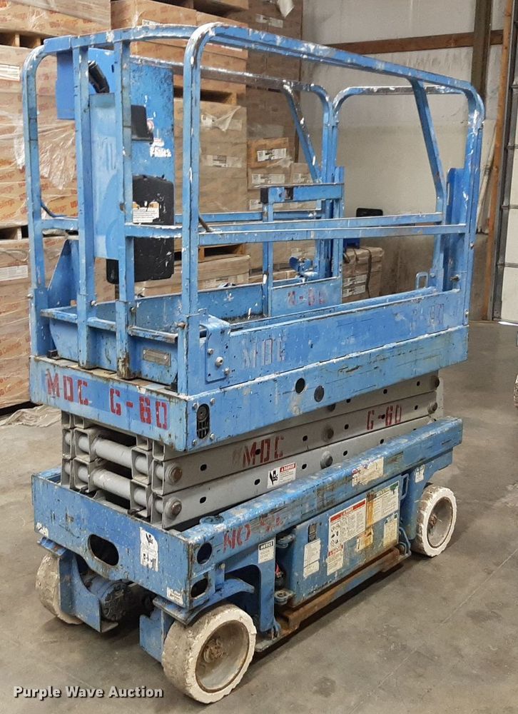 image for item DV9869 Genie GS-1930 scissor lift