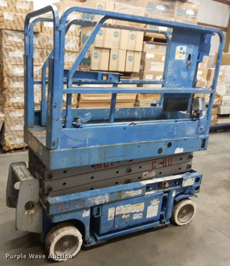 image for item DV9869 Genie GS-1930 scissor lift
