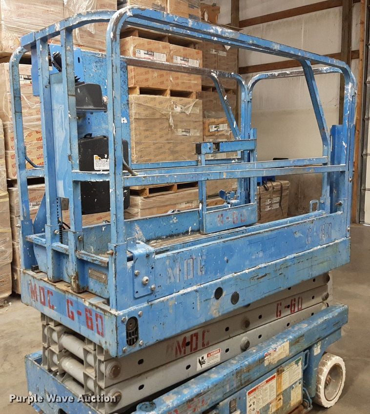 image for item DV9869 Genie GS-1930 scissor lift