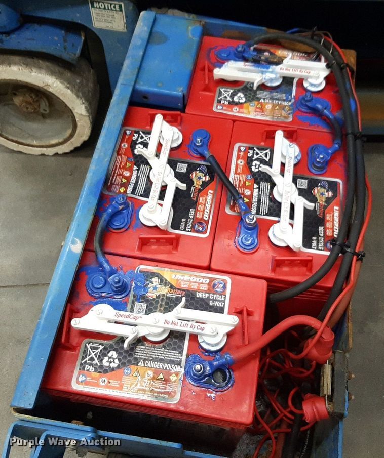 image for item DV9869 Genie GS-1930 scissor lift