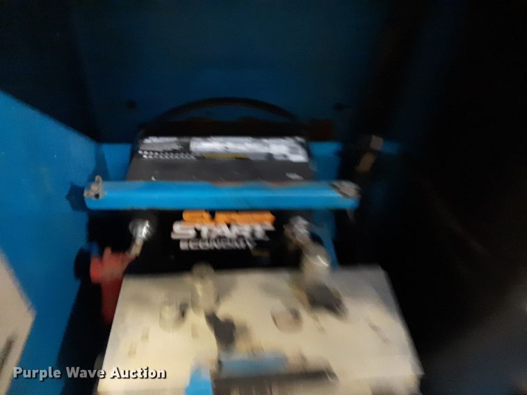 image for item DV9873 2007 Genie GS-3268RT scissor lift