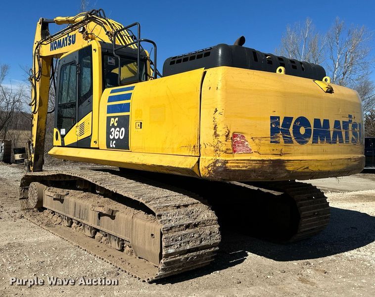 image for item DW2969 2011 Komatsu PC360LC-10 excavator