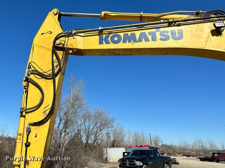 image for item DW2969 2011 Komatsu PC360LC-10 excavator