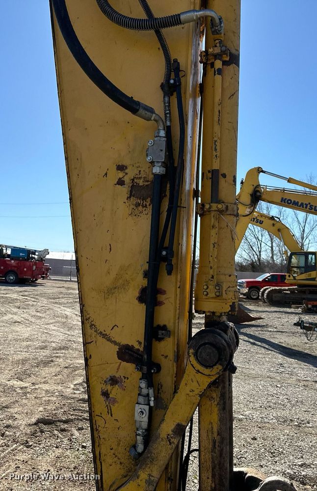 image for item DW2969 2011 Komatsu PC360LC-10 excavator