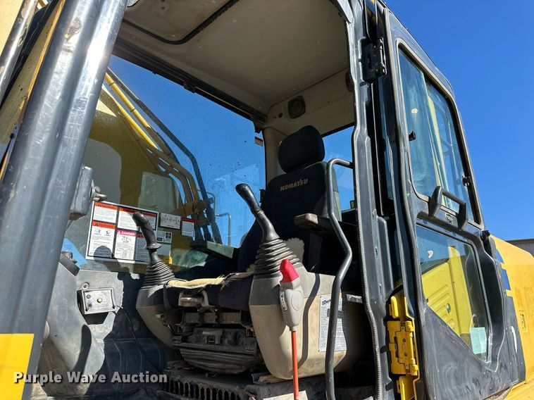 image for item DW2969 2011 Komatsu PC360LC-10 excavator