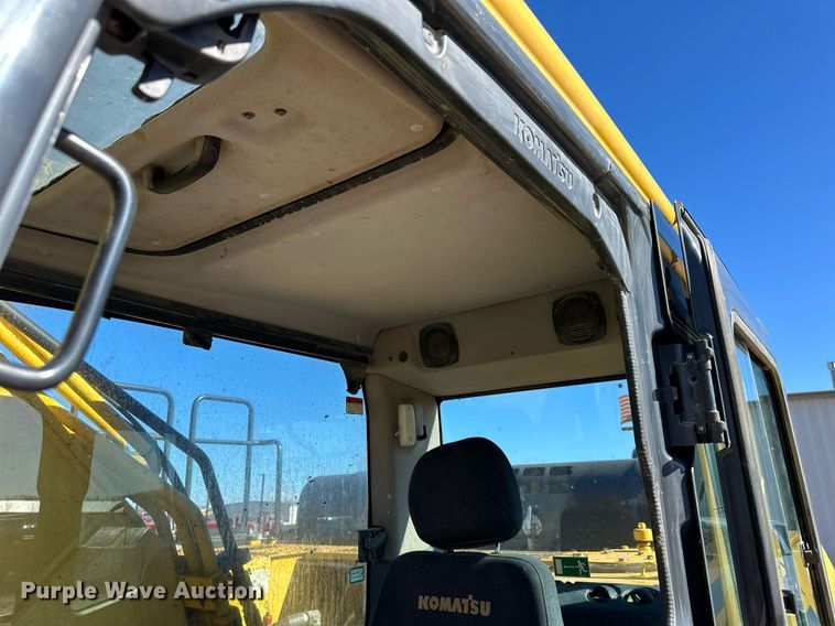 image for item DW2969 2011 Komatsu PC360LC-10 excavator