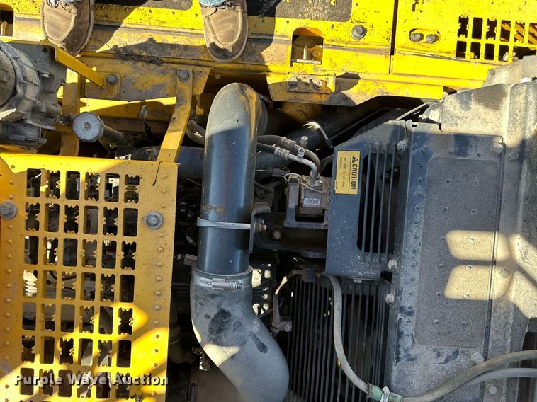 image for item DW2969 2011 Komatsu PC360LC-10 excavator