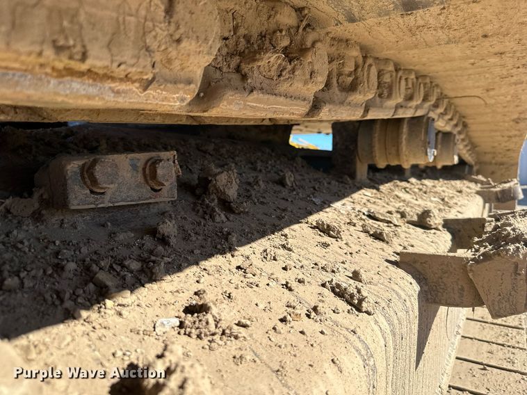 image for item DW2969 2011 Komatsu PC360LC-10 excavator