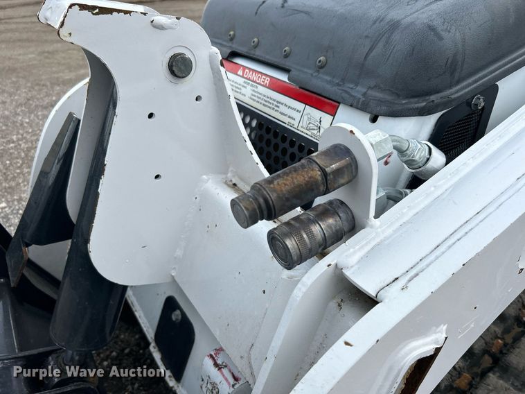 image for item EG1176 2020 Bobcat MT85 compact utility loader