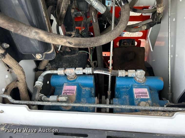 image for item EG1176 2020 Bobcat MT85 compact utility loader