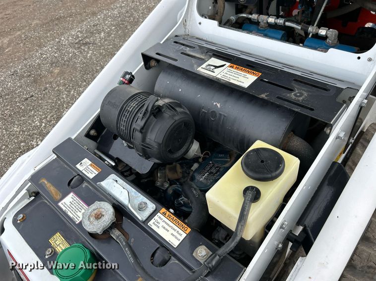 image for item EG1176 2020 Bobcat MT85 compact utility loader