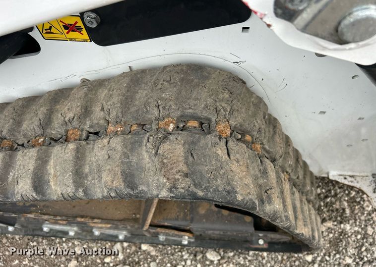 image for item EG1176 2020 Bobcat MT85 compact utility loader