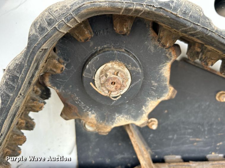 image for item EG1176 2020 Bobcat MT85 compact utility loader