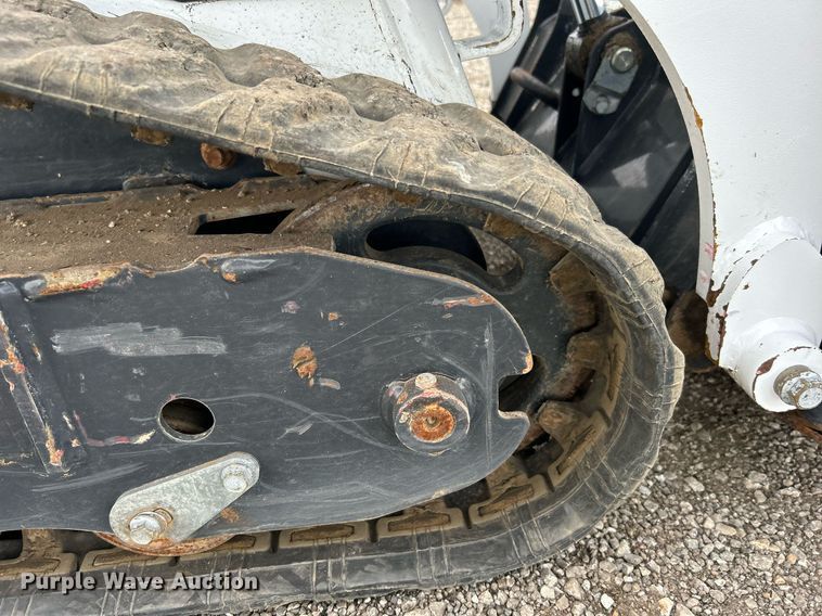 image for item EG1176 2020 Bobcat MT85 compact utility loader