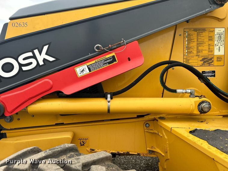 image for item EG1178 2014 John Deere 310SK backhoe