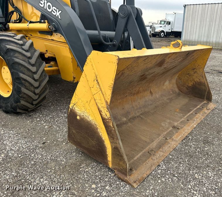 image for item EG1178 2014 John Deere 310SK backhoe