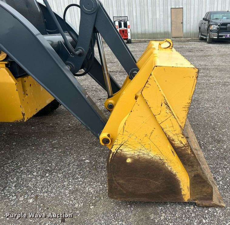 image for item EG1178 2014 John Deere 310SK backhoe